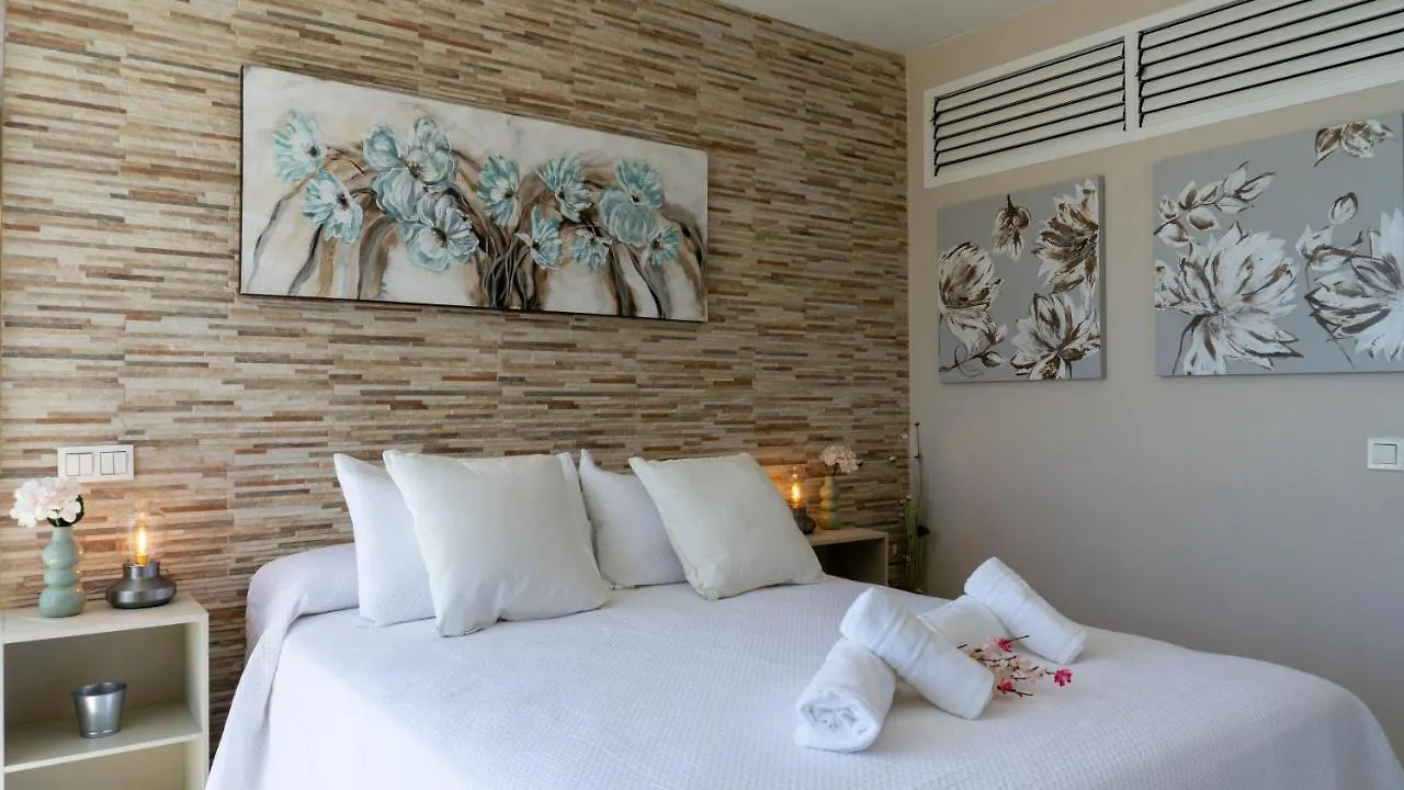 Almirante Apartment Sea Views Mijas